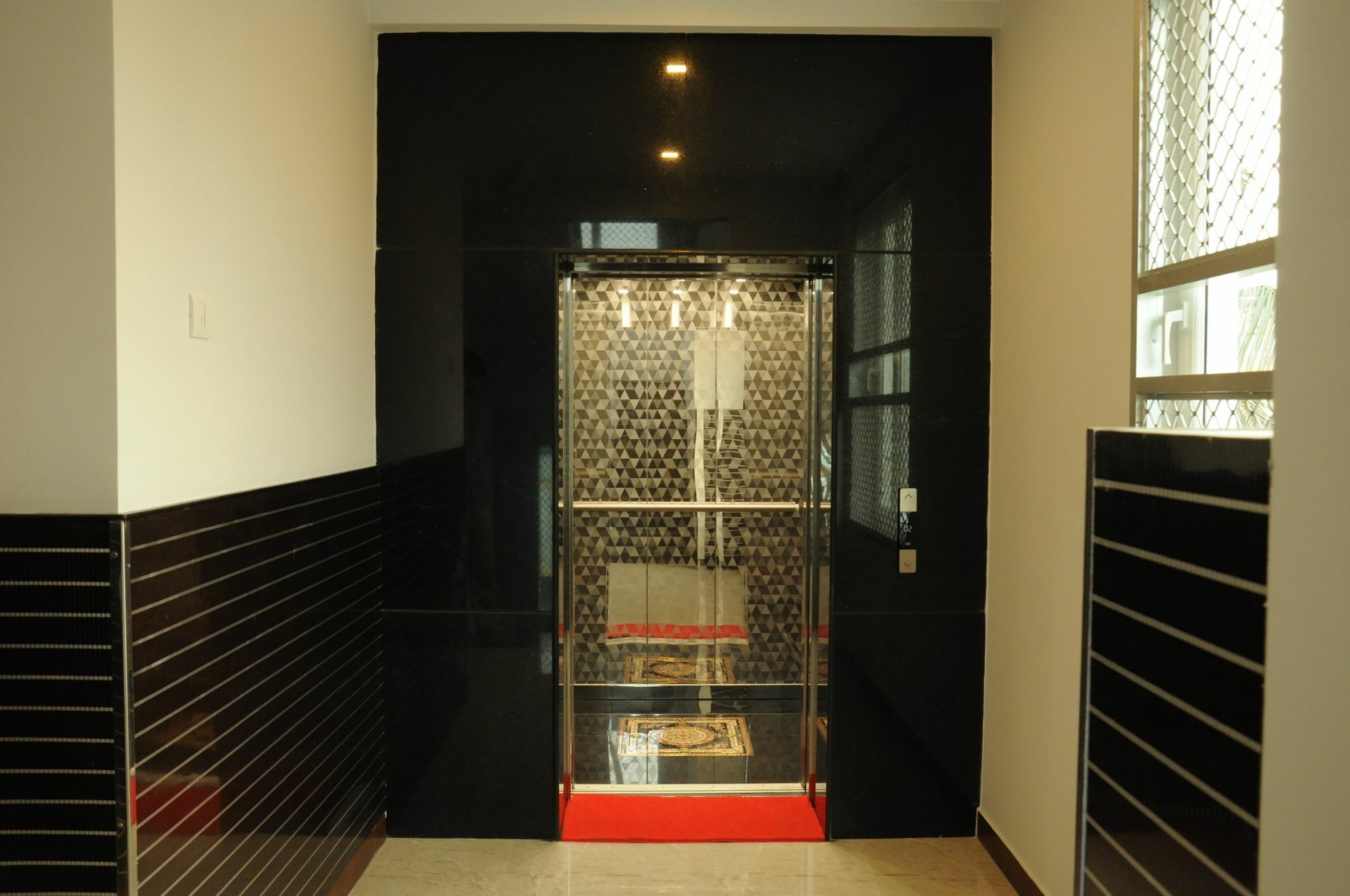Super Townhouse Chennai Near Airport Formerly Sai Bala Budget Exterior foto